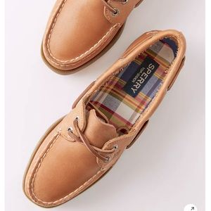 Sperrys original boat shoes